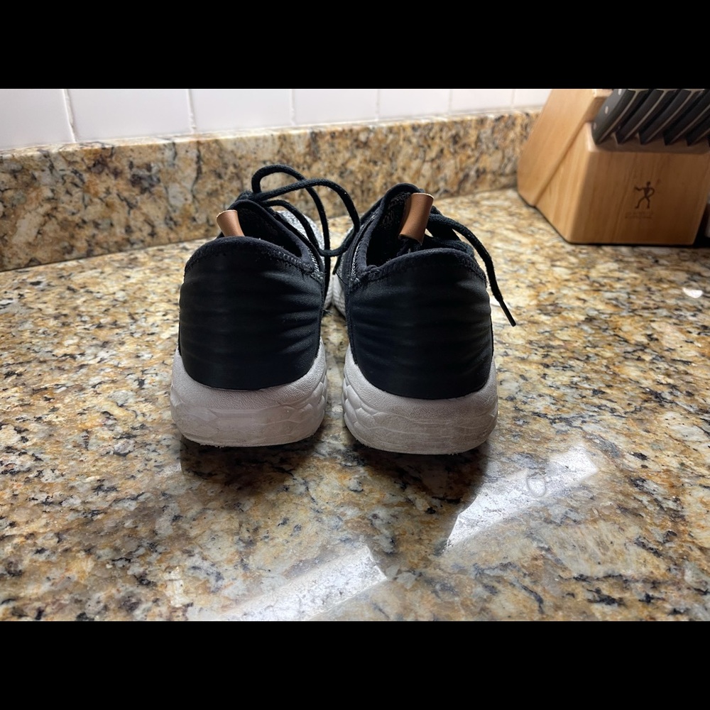 New balance Black and White Sneakers.